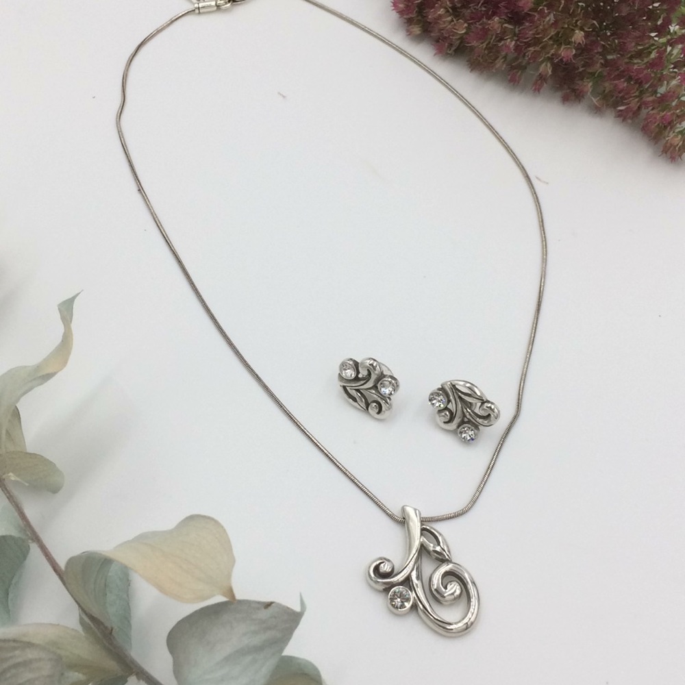 Brighton NWT Set! Necklace & Earrings